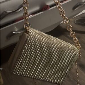 Elegant Gold Chain Shoulder Bag